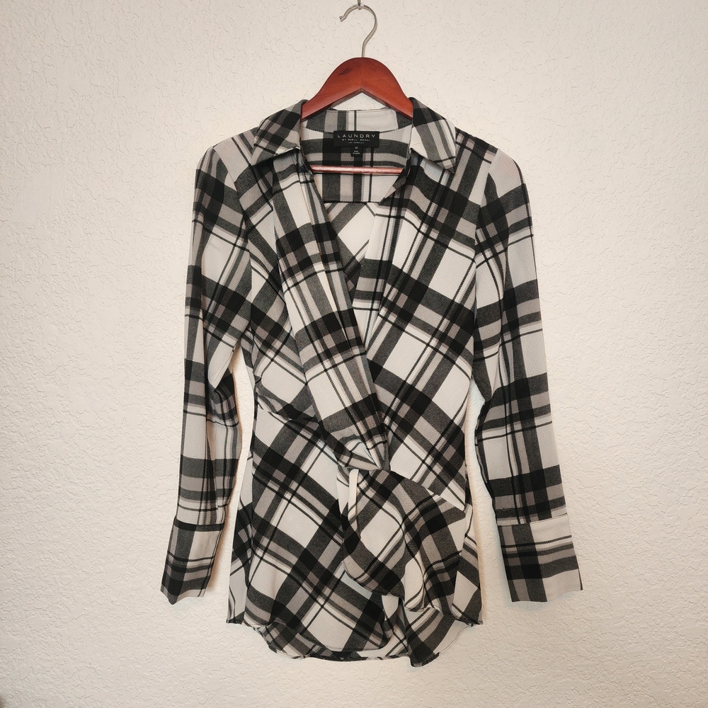 Laundry by Shelli Segal Black & White Large Plaid Wrap Shirt Size M Office Work